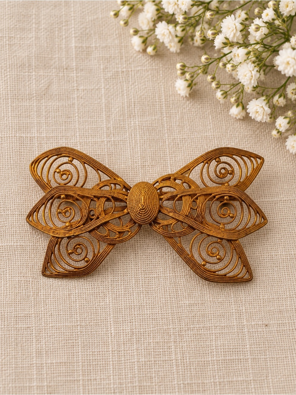 Vintage Art Deco Gold-Tone Filigree Bow Brooch – Czech Style, Marked 381